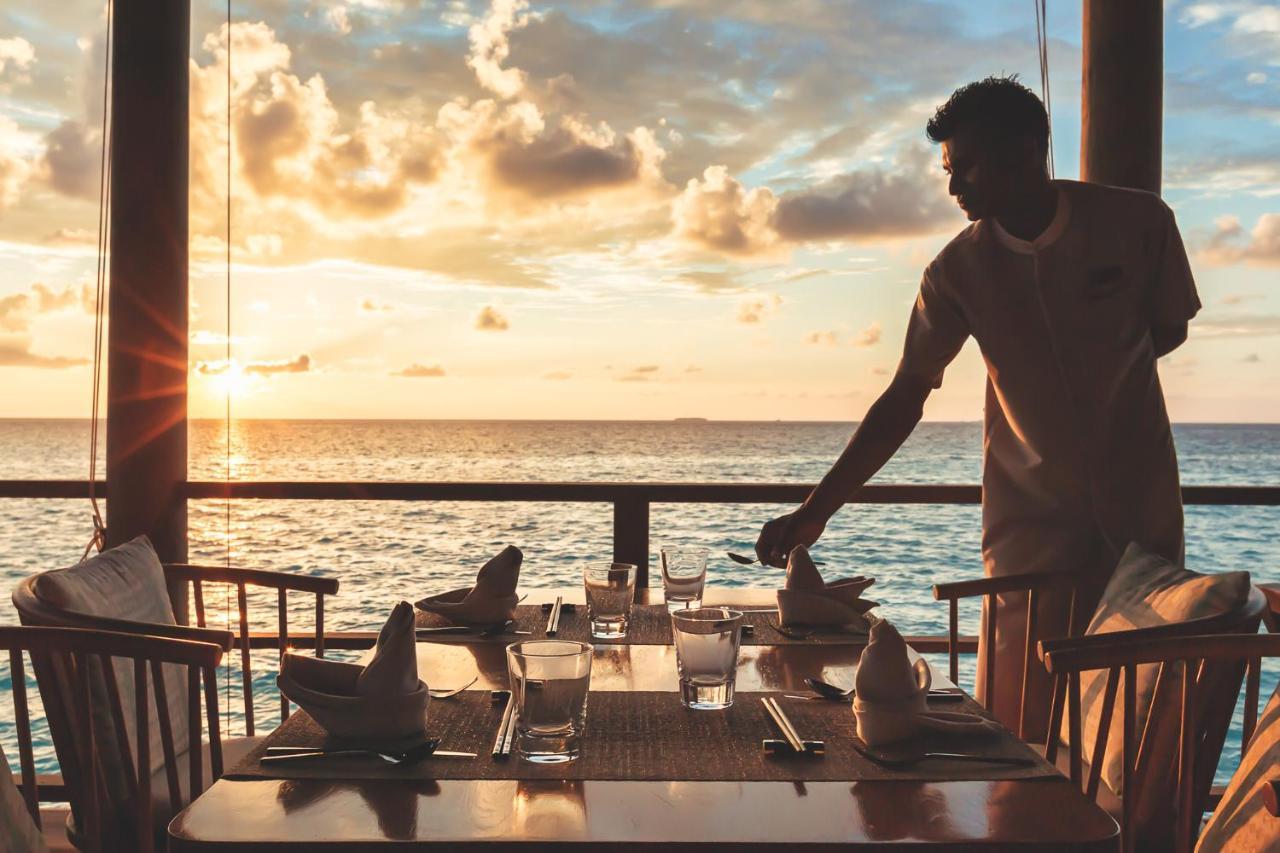 Ozen Life Maadhoo Hotel Maadhoo  Eksteriør billede