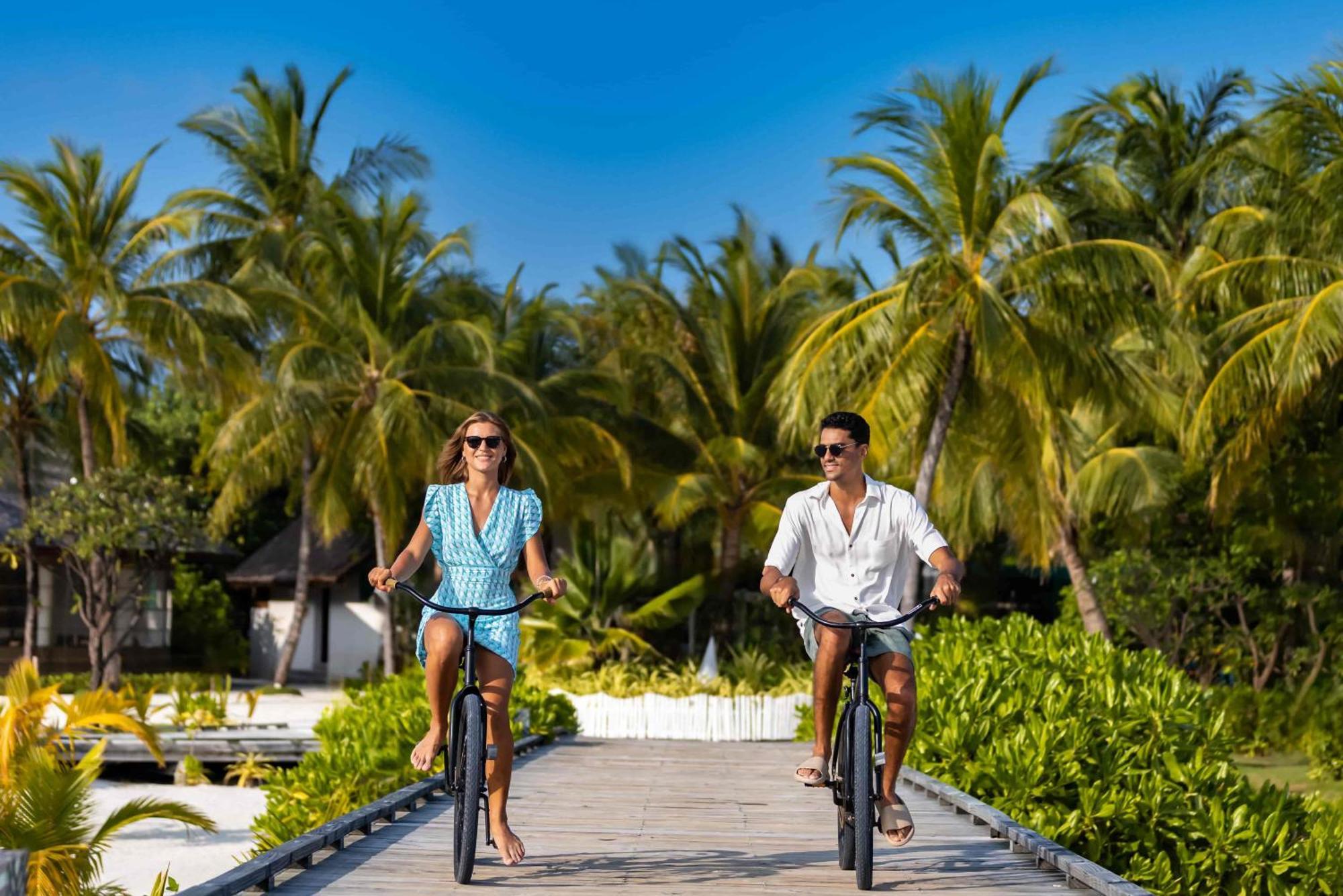 Ozen Life Maadhoo Hotel Maadhoo  Eksteriør billede